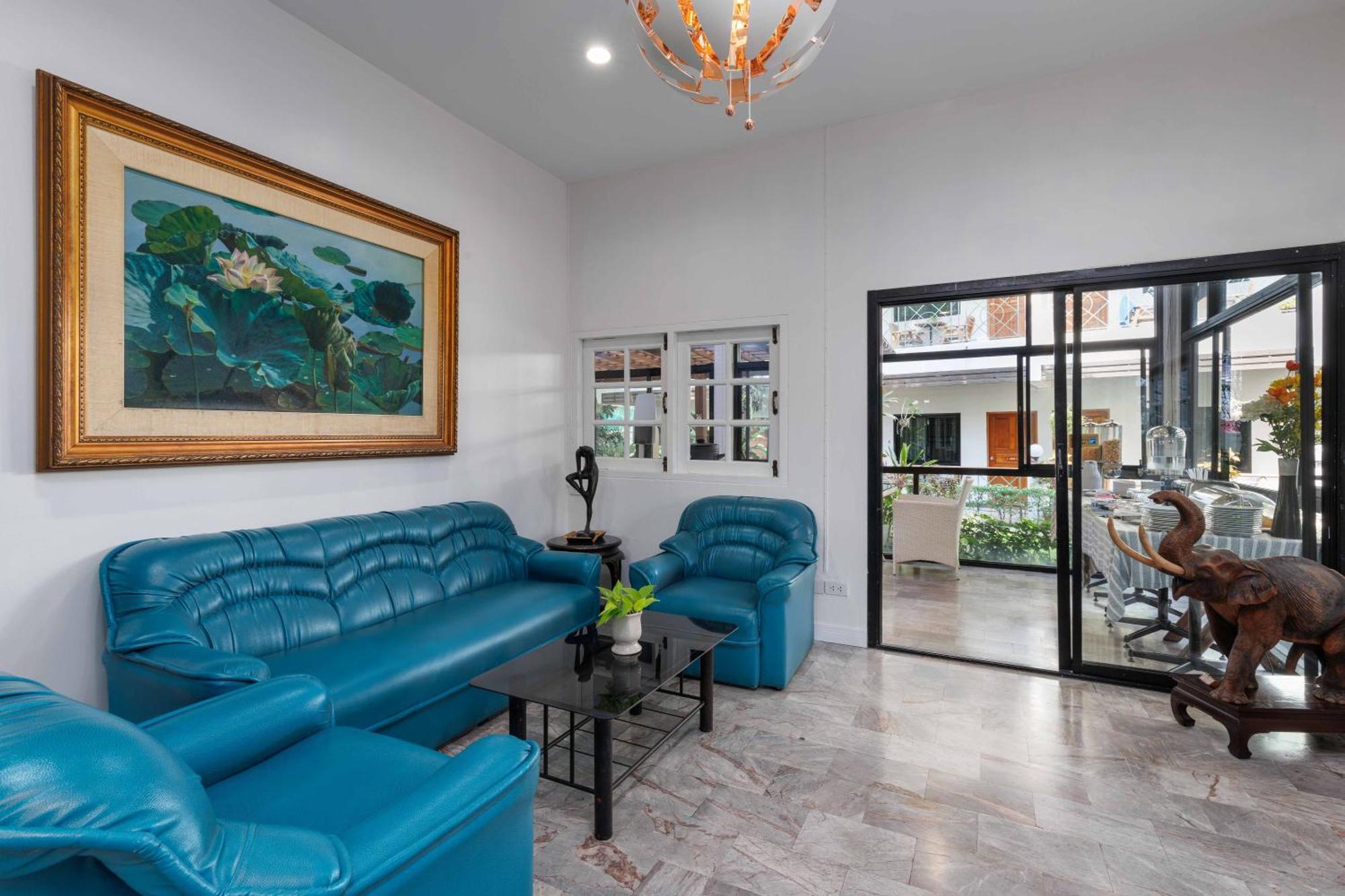 Charlie House Pin Klao Otel Bangkok Dış mekan fotoğraf